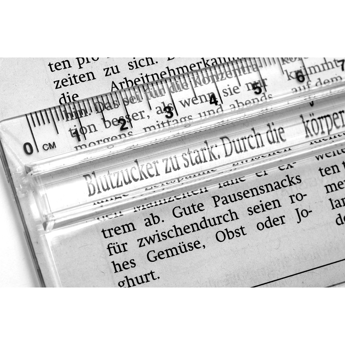 Lineal mit Zeilenlupe als Werbeartikel mit Logo bedrucken